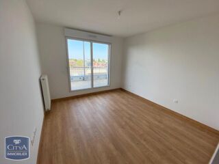  Appartement � louer 4 pi�ces 79 m�