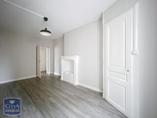  Appartement à louer 3 pièces 50 m²