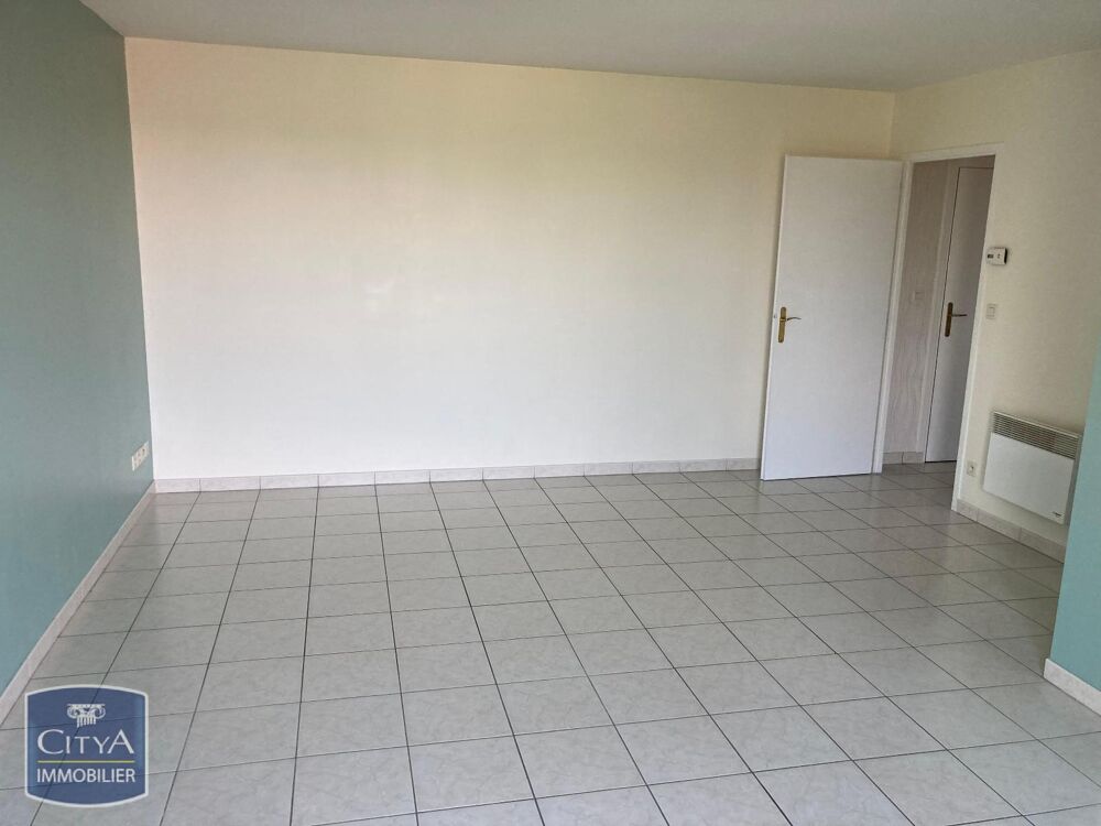 location Appartement - 2 pièce(s) - 49 m² Châlons-en-Champagne (51000)