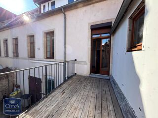  Appartement à louer 3 pièces 78 m²
