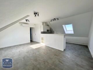  Appartement à louer 4 pièces 72 m²