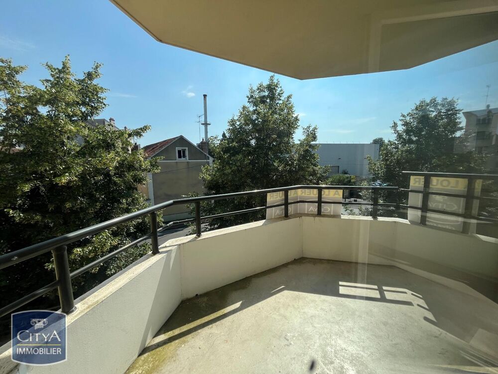 A LOUER - T2 PROCHE GARE Bel appartement de 2 pièces à C....
