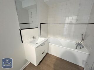  Appartement à louer 1 pièce 33 m²
