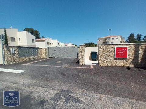  Parking / Garage  louer 