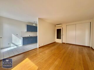  Appartement � louer 2 pi�ces 54 m�