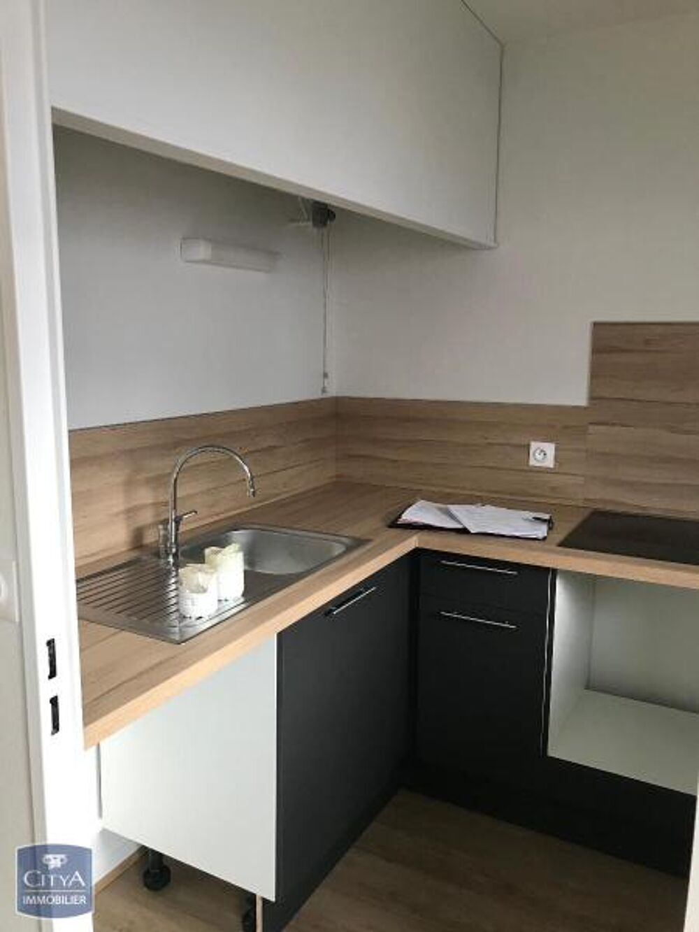 location Appartement - 2 pièce(s) - 49 m² Lyon 8