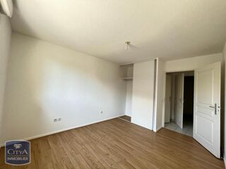  Appartement à louer 2 pièces 46 m²