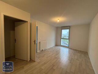 Appartement à louer 2 pièces 40 m²