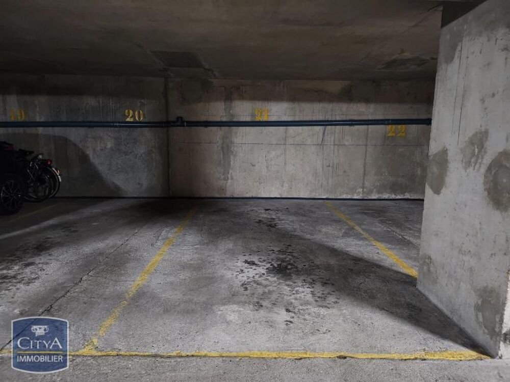 location Parking / Garage Paris 15