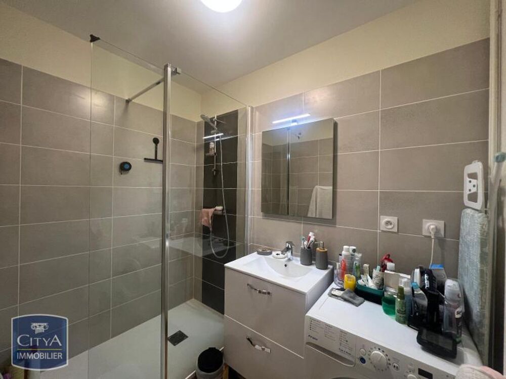 APPARTEMENT T2 AVEC GARAGE ET CAVE - QUARTIER GARE IDEAL....