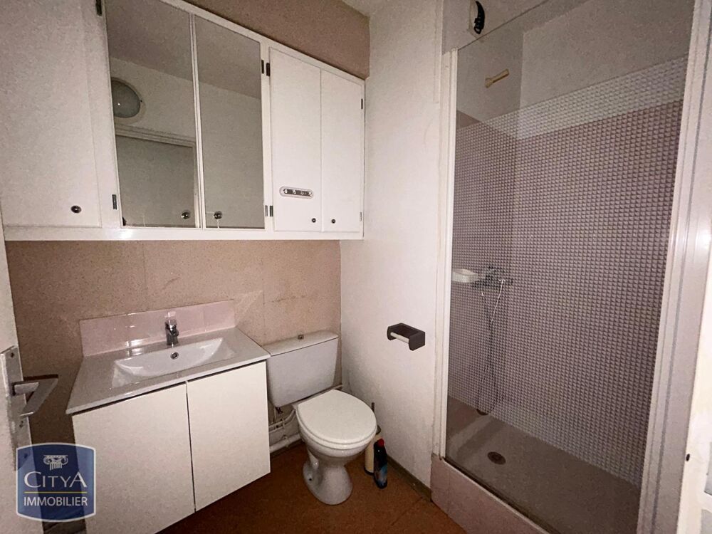 À LOUER : T1 NON MEUBLE + PARKING - TALENCE / RUE RAYMON....