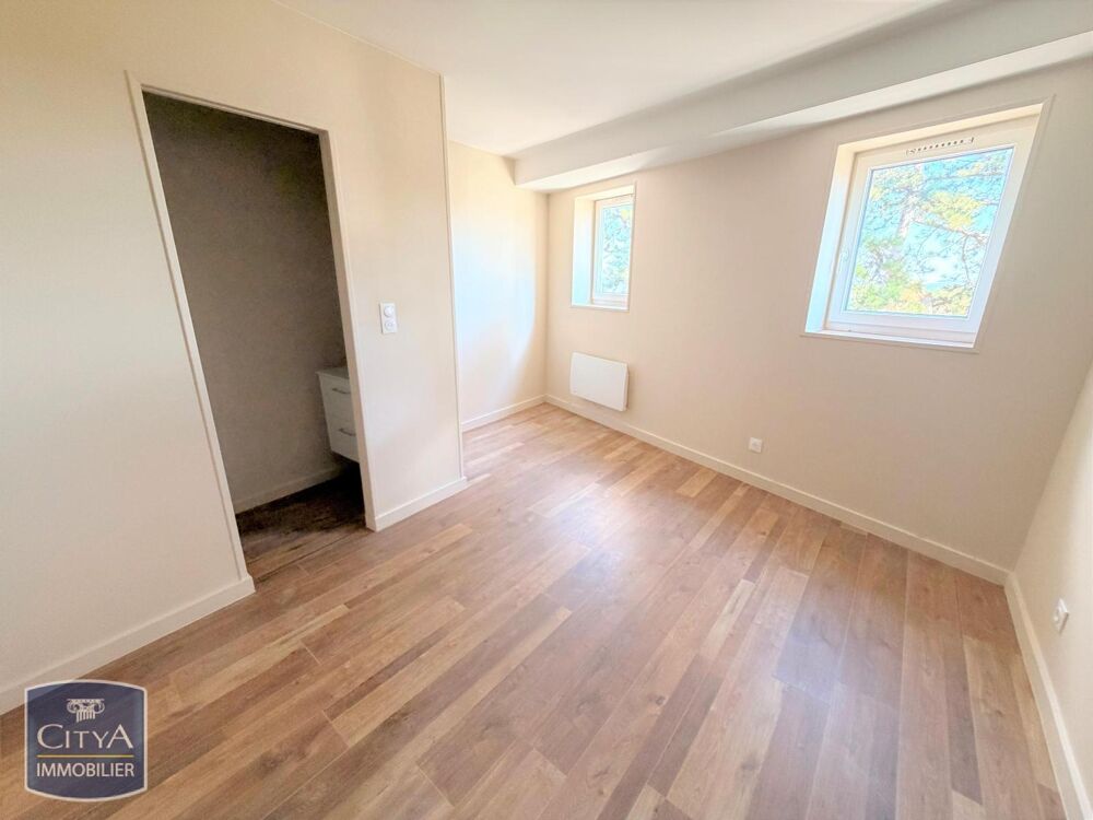 À LOUER : Charmant appartement rénové intégralement, T2 ....