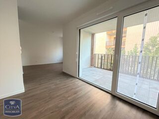  Appartement à louer 1 pièce 34 m²