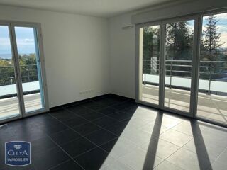  Appartement à louer 3 pièces 66 m²