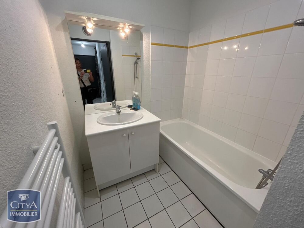 location Appartement - 2 pièce(s) - 50 m² Montereau-Fault-Yonne (77130)