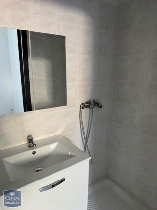  Appartement à louer 2 pièces 40 m²