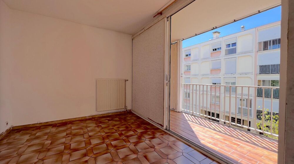 vente Appartement - 3 pièce(s) - 68 m² Décines-Charpieu (69150)