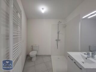  Appartement à louer 2 pièces 39 m²