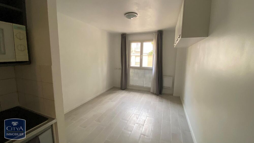 location Appartement - 1 pièce(s) - 18 m² Noisy-le-Grand (93160)