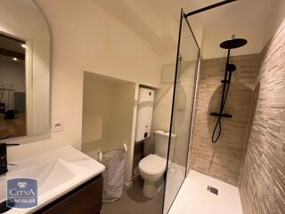  Appartement à louer 1 pièce 30 m²