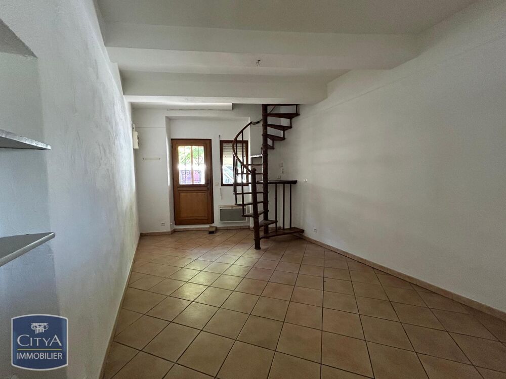 location Appartement - 2 pièce(s) - 63 m² Mormoiron (84570)