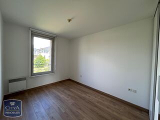  Appartement à louer 2 pièces 46 m²