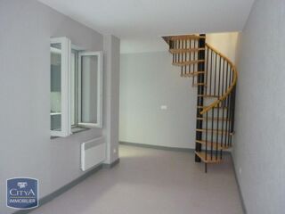  Appartement à louer 2 pièces 38 m²