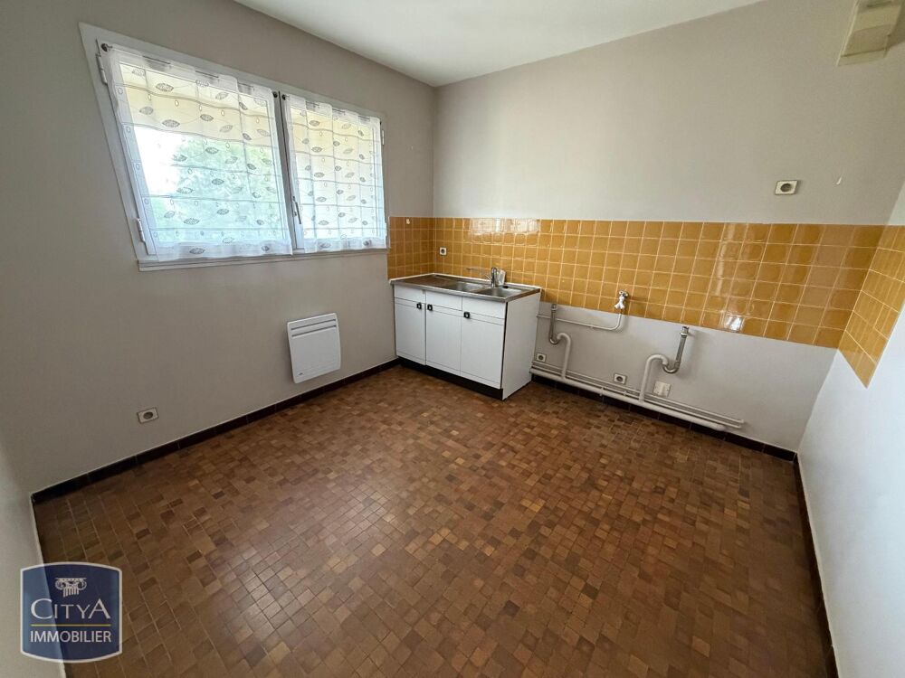 location Appartement - 3 pièce(s) - 65 m² Châteauroux (36000)