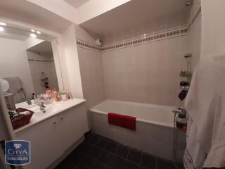  Appartement à louer 4 pièces 93 m²