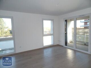  Appartement à louer 3 pièces 62 m²