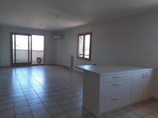  Appartement  louer 3 pices 80 m