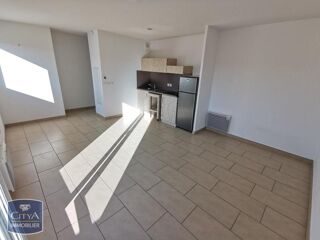  Appartement à louer 3 pièces 55 m²