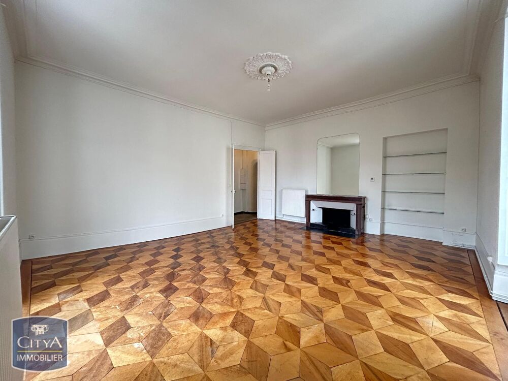 À LOUER : Appartement T2 situé à Grenoble, dans le quart....