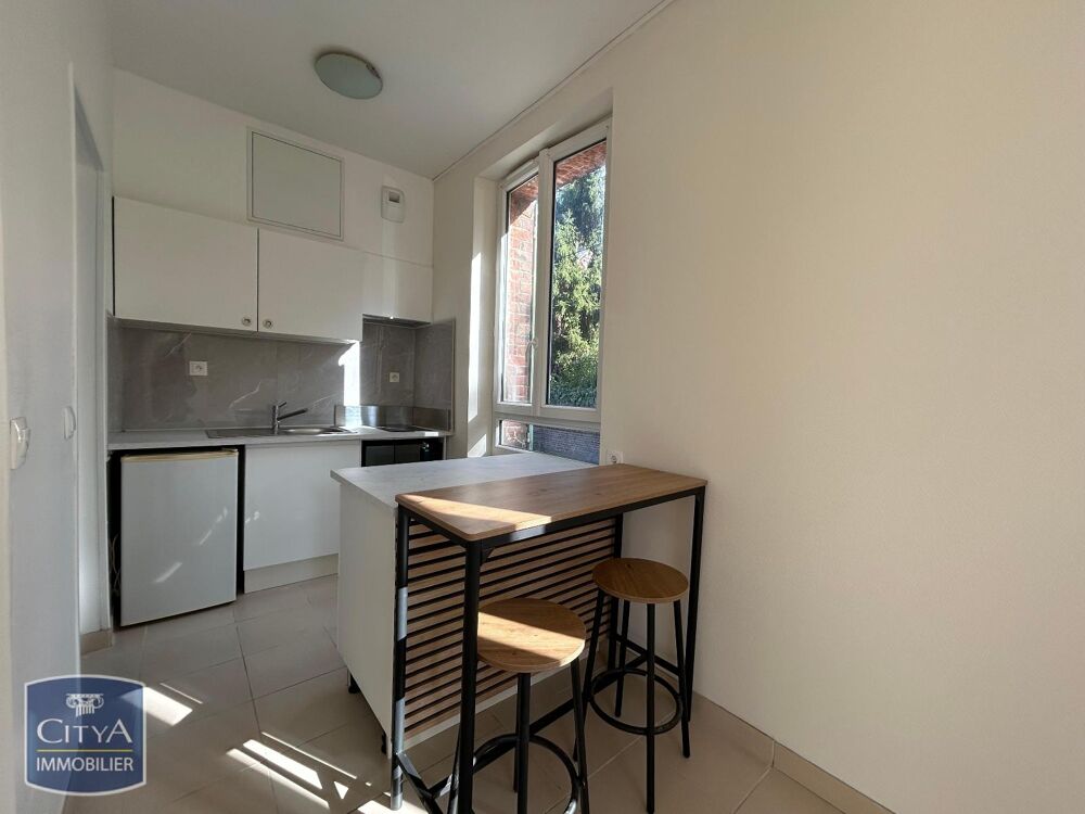 Découvrez ce charmant appartement T1 situé au coeur de la....