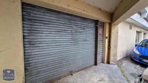  Parking / Garage � louer 