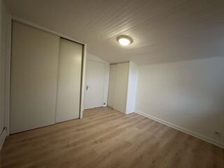  Appartement à louer 2 pièces 50 m²
