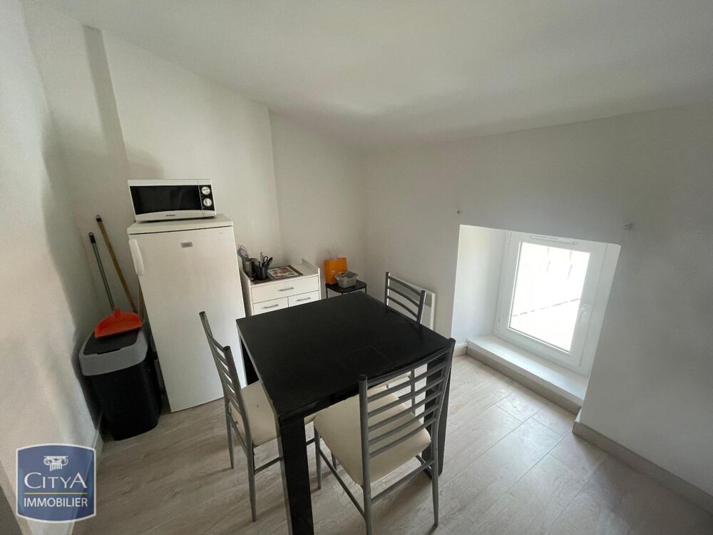 LOCATION - NIMES - STUDIO MEUBLE - CLIMATISATION - QUART....