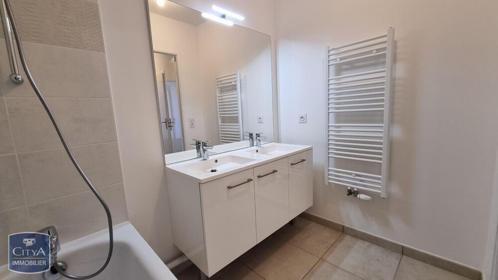 location Appartement - 3 pièce(s) - 64 m² Chessy (77700)