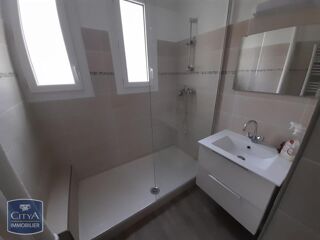  Appartement à louer 3 pièces 54 m²