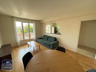  Appartement à louer 2 pièces 55 m²