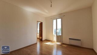  Appartement à louer 2 pièces 42 m²