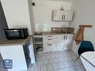  Appartement à louer 1 pièce 28 m²