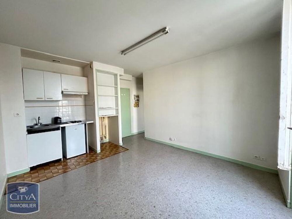 location Appartement - 2 pièce(s) - 31 m² Poitiers (86000)