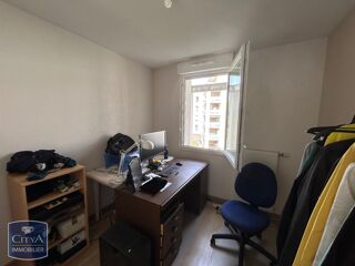  Appartement à louer 3 pièces 63 m²