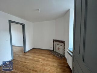  Appartement à louer 3 pièces 55 m²