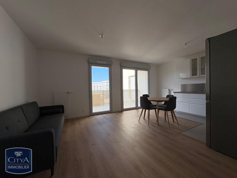 location Appartement - 3 pièce(s) - 62 m² Reims (51100)