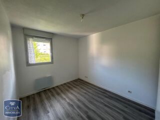  Appartement à louer 3 pièces 64 m²