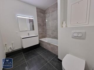  Appartement à louer 2 pièces 38 m²