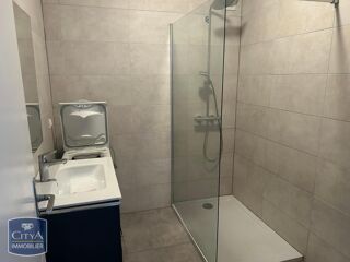  Appartement à louer 1 pièce 37 m²