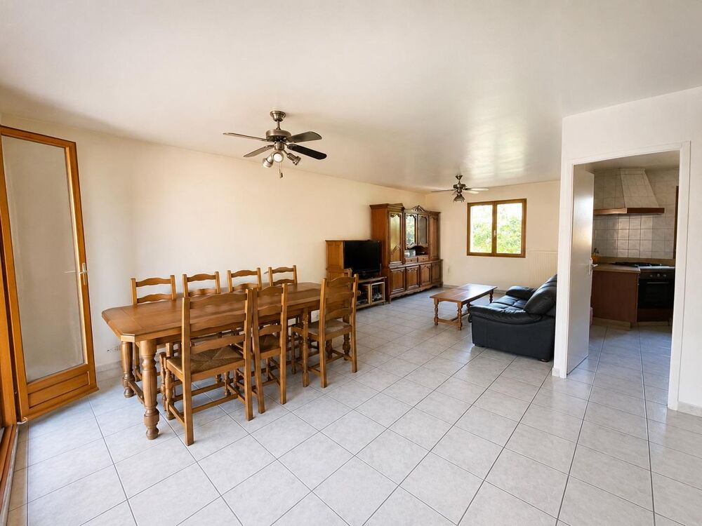 vente Appartement - 5 pièce(s) - 101 m² Vaulx-en-Velin (69120)